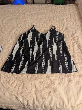 Black and White Bathing Suit Top